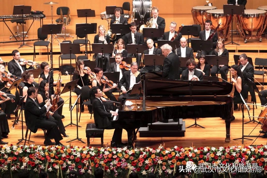 琴台:武汉艺术高地,除看剧听音乐会的隐藏玩法攻略(图14) 西餐厅适合播什么音乐剧_餐厅播放的音乐_适合餐厅播放的纯音乐