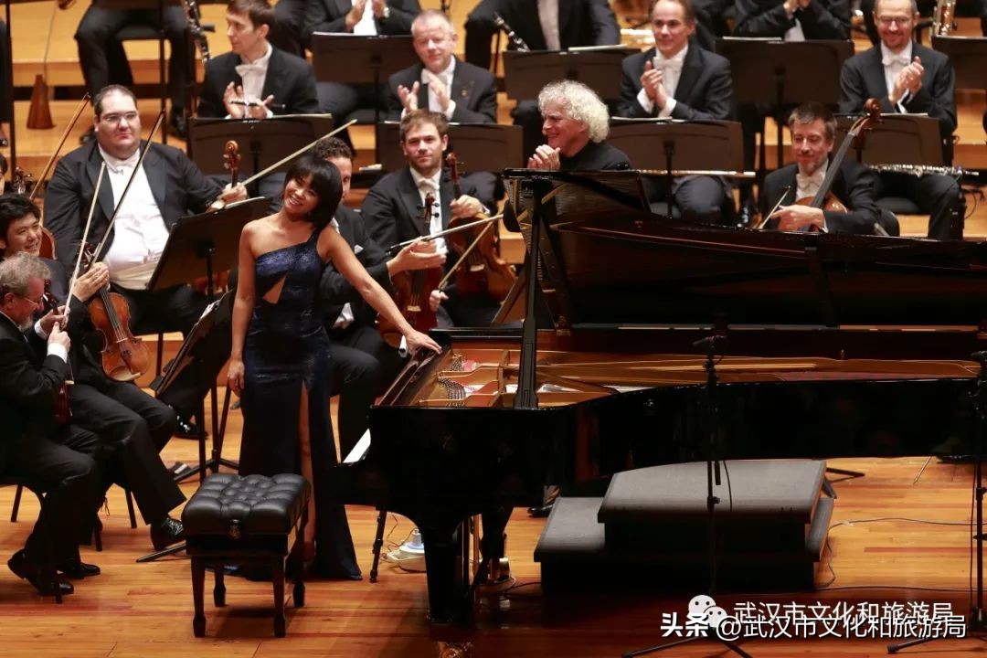 琴台:武汉艺术高地,除看剧听音乐会的隐藏玩法攻略(图16) 西餐厅适合播什么音乐剧_适合餐厅播放的纯音乐_餐厅播放的音乐