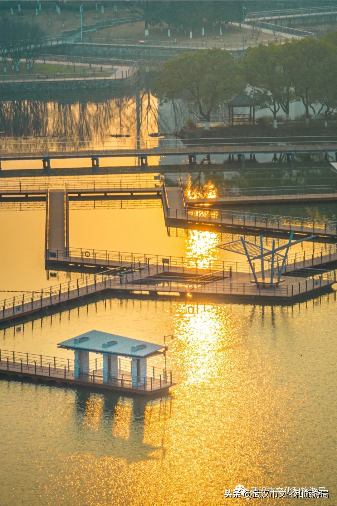 琴台:武汉艺术高地,除看剧听音乐会的隐藏玩法攻略(图35) 餐厅播放的音乐_西餐厅适合播什么音乐剧_适合餐厅播放的纯音乐