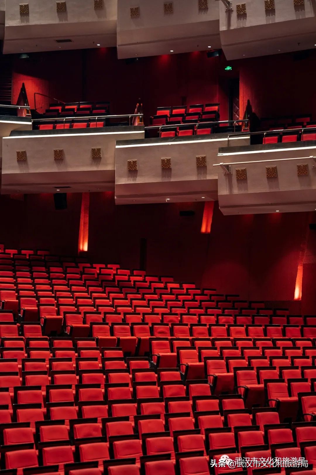 琴台:武汉艺术高地,除看剧听音乐会的隐藏玩法攻略(图41) 西餐厅适合播什么音乐剧_餐厅播放的音乐_适合餐厅播放的纯音乐