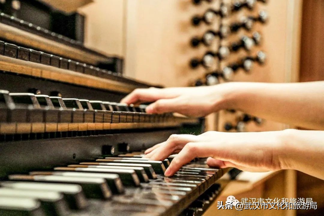 琴台:武汉艺术高地,除看剧听音乐会的隐藏玩法攻略(图46) 西餐厅适合播什么音乐剧_餐厅播放的音乐_适合餐厅播放的纯音乐